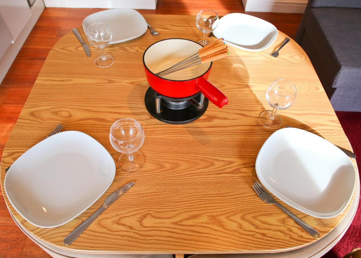 Appartement Lumineux Coeur De Station 톨롱 외부 사진